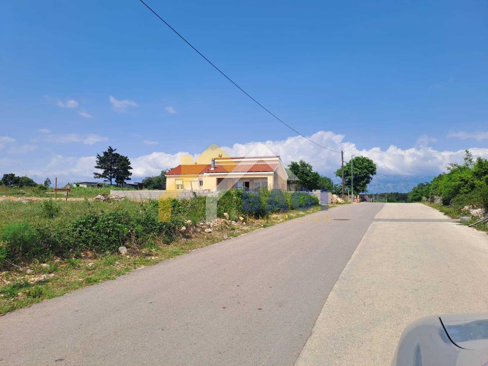 casa en Vrsi, Zadarska Županija 12309941