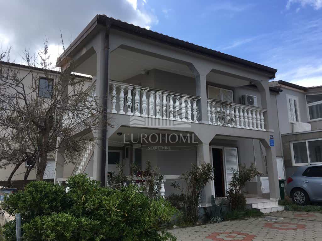 Condominium in Nin, Zadar County 12310007