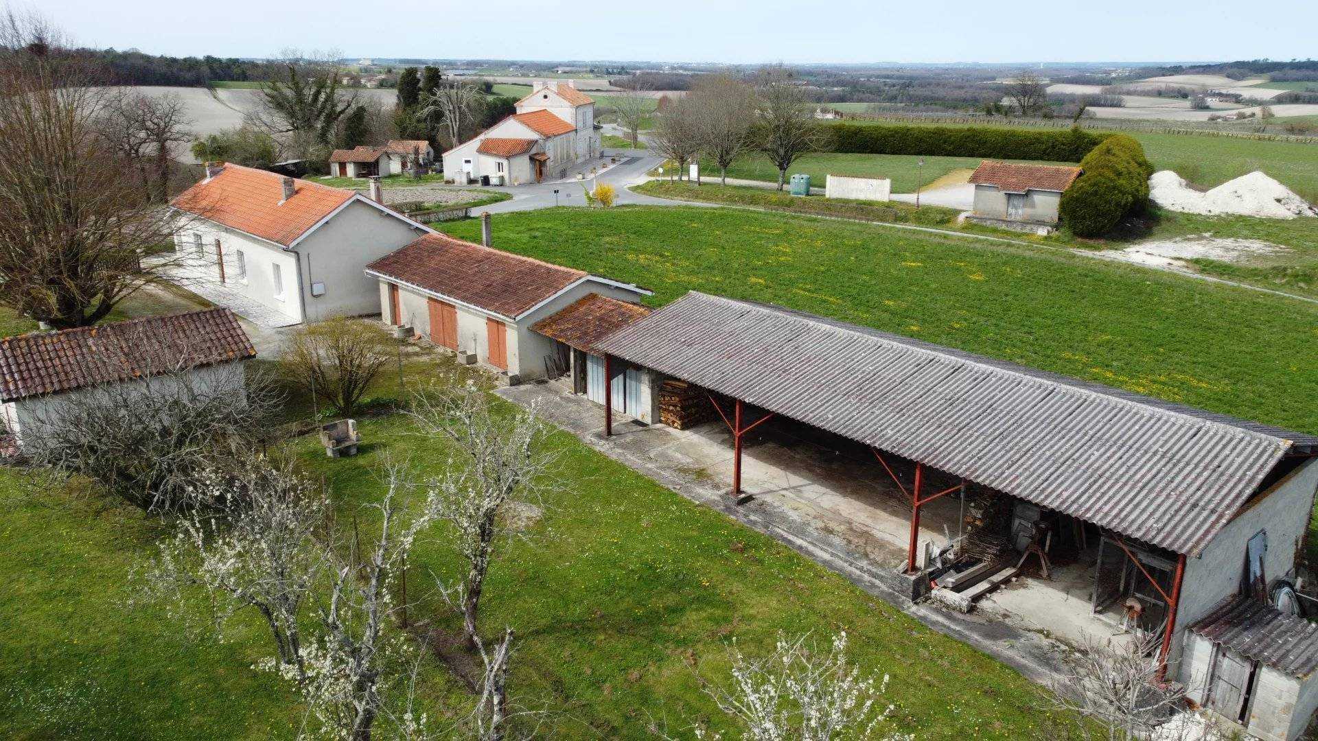 Casa nel Sainte-Souline, Nouvelle-Aquitaine 12310650