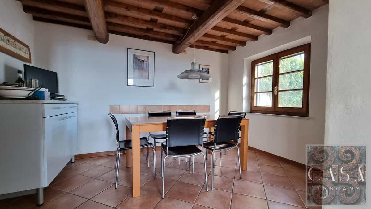 σπίτι σε Barga, Tuscany 12311615