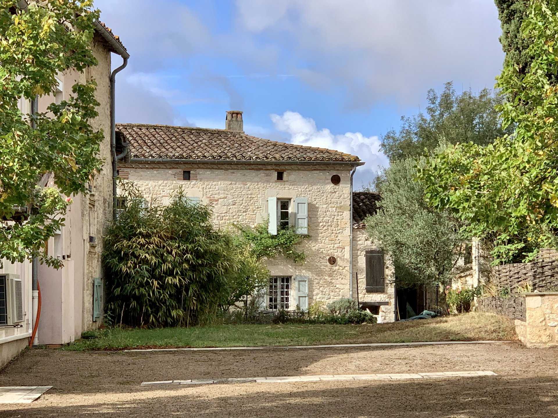 房子 在 Mailhoc, Occitanie 12313244