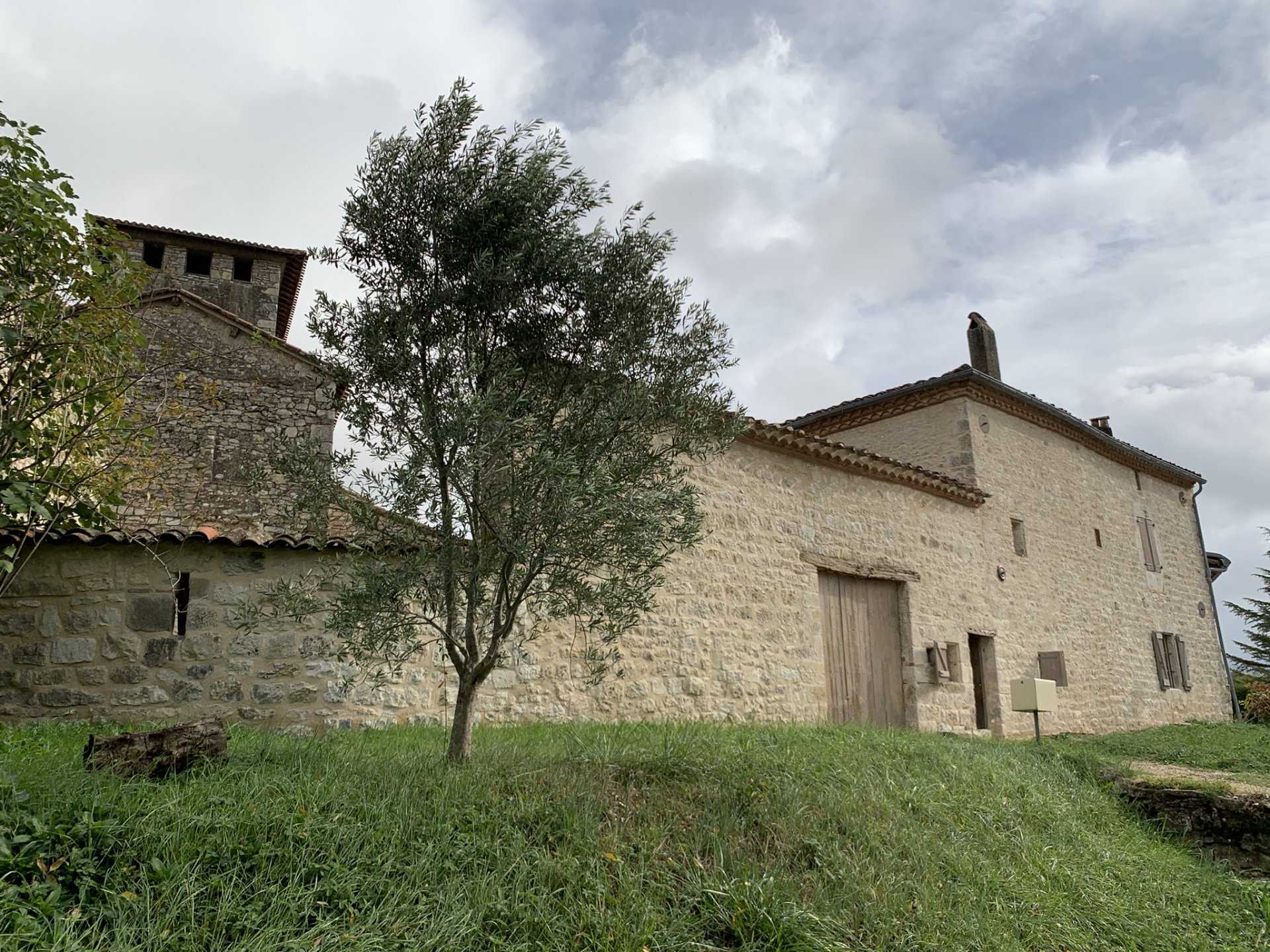 Talo sisään Sainte-Croix, Occitanie 12313244