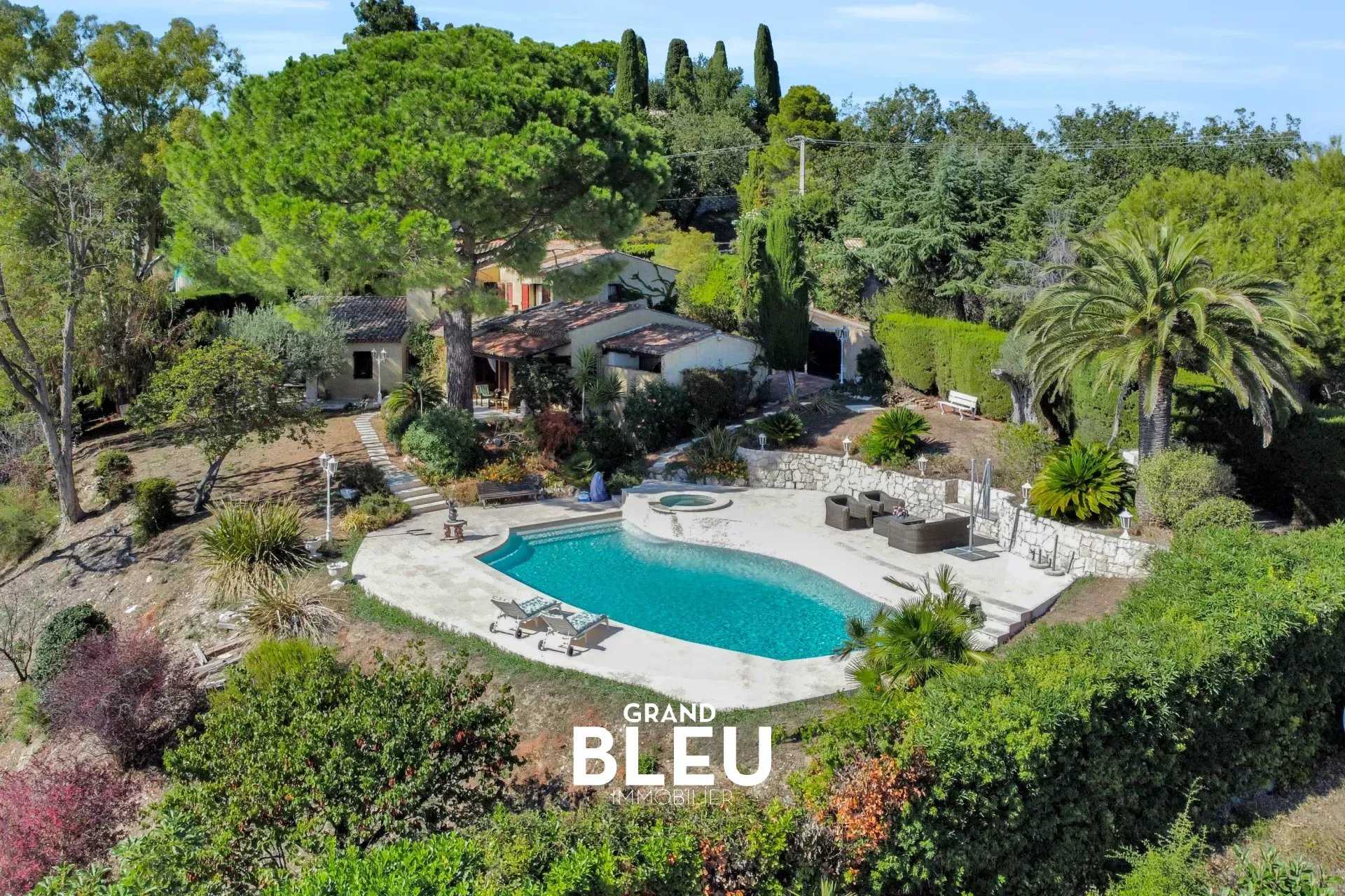 Other in Vence, Provence-Alpes-Cote d'Azur 12313788