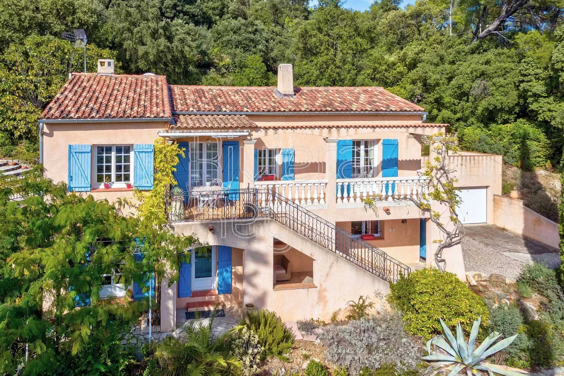 Rumah di Tuan-tuan, Provence-Alpes-Cote d'Azur 12313931