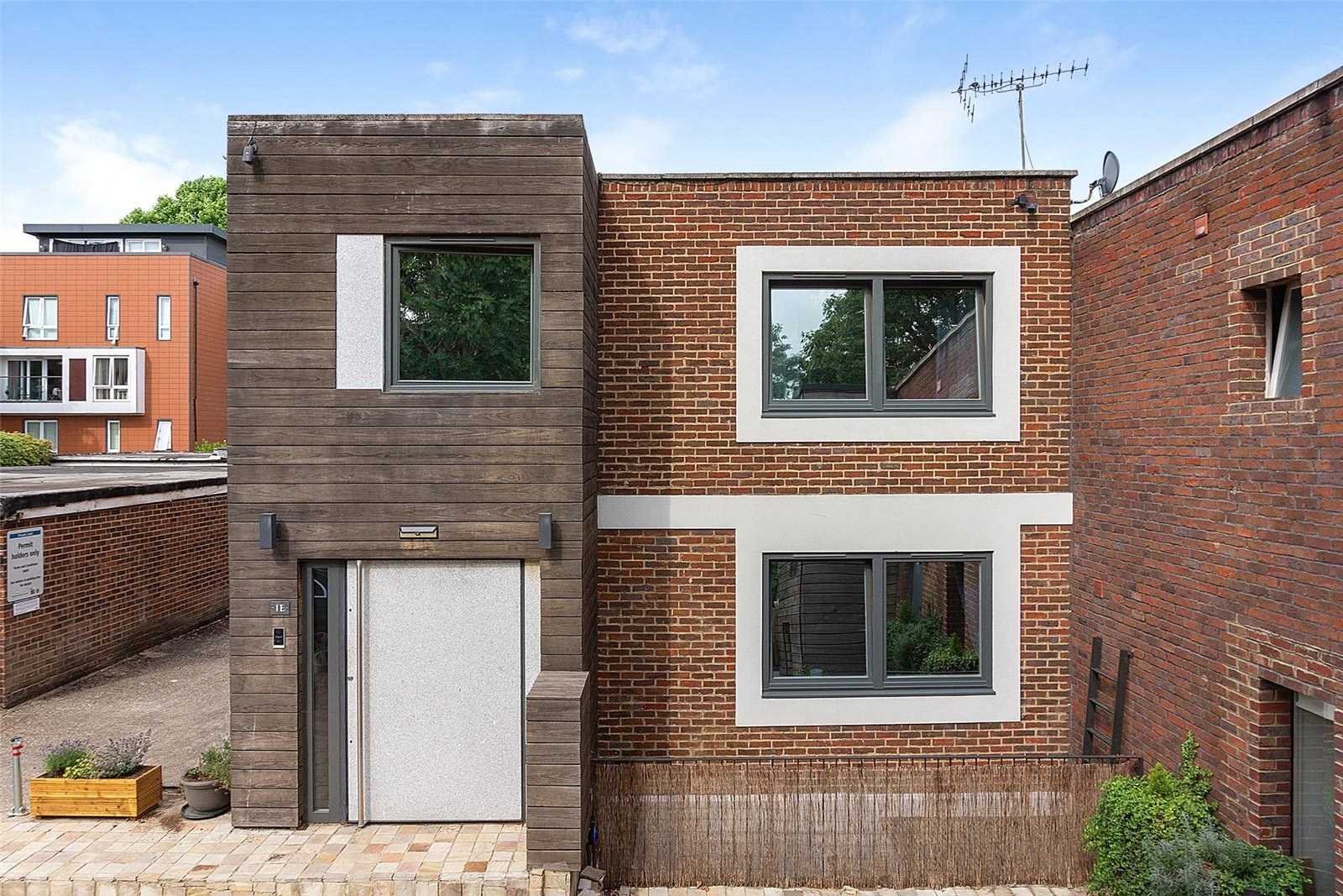 House in Hampstead, Parsifal Road 12314048