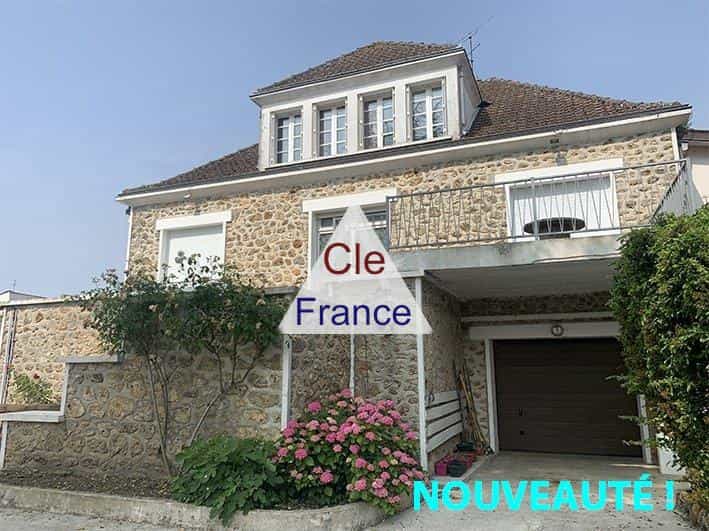Будинок в Le Baizil, Grand Est 12316451