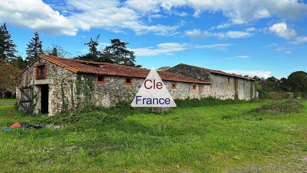 casa en La Guyonnière, Países del Loira 12316457