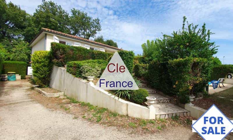 Dom w Fléac, Nouvelle-Aquitaine 12316524
