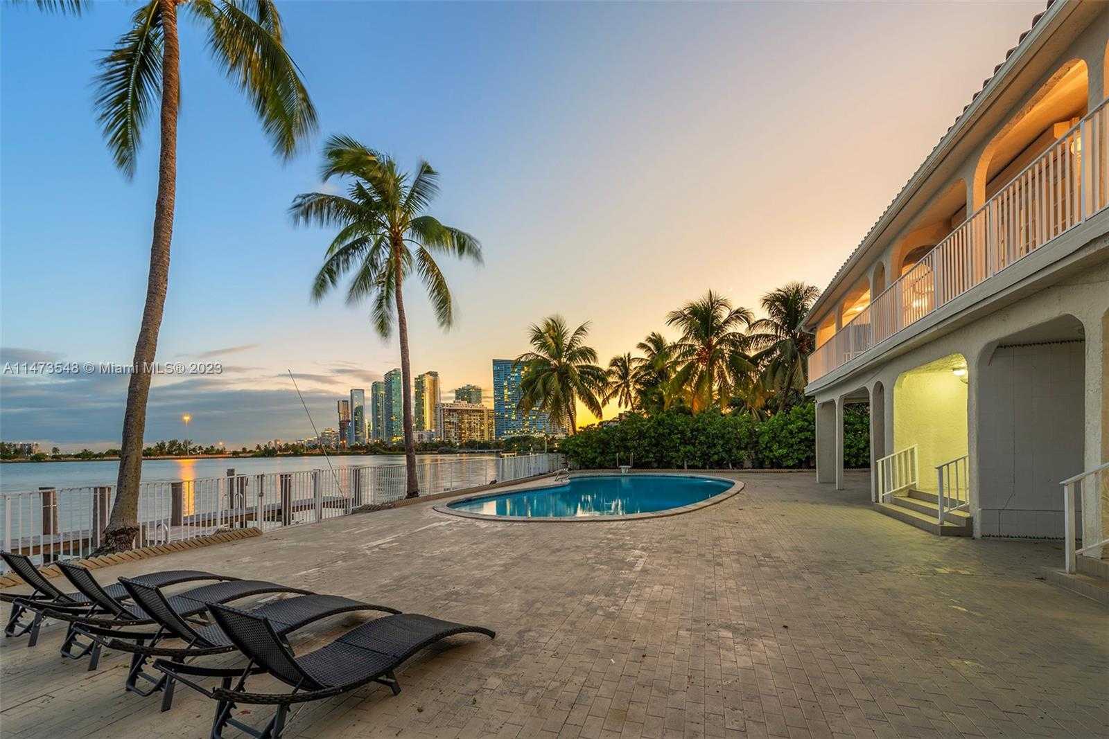Haus im Miami, Florida 12316584