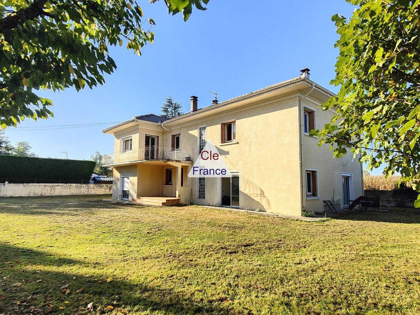 Будинок в Horgues, Occitanie 12316798