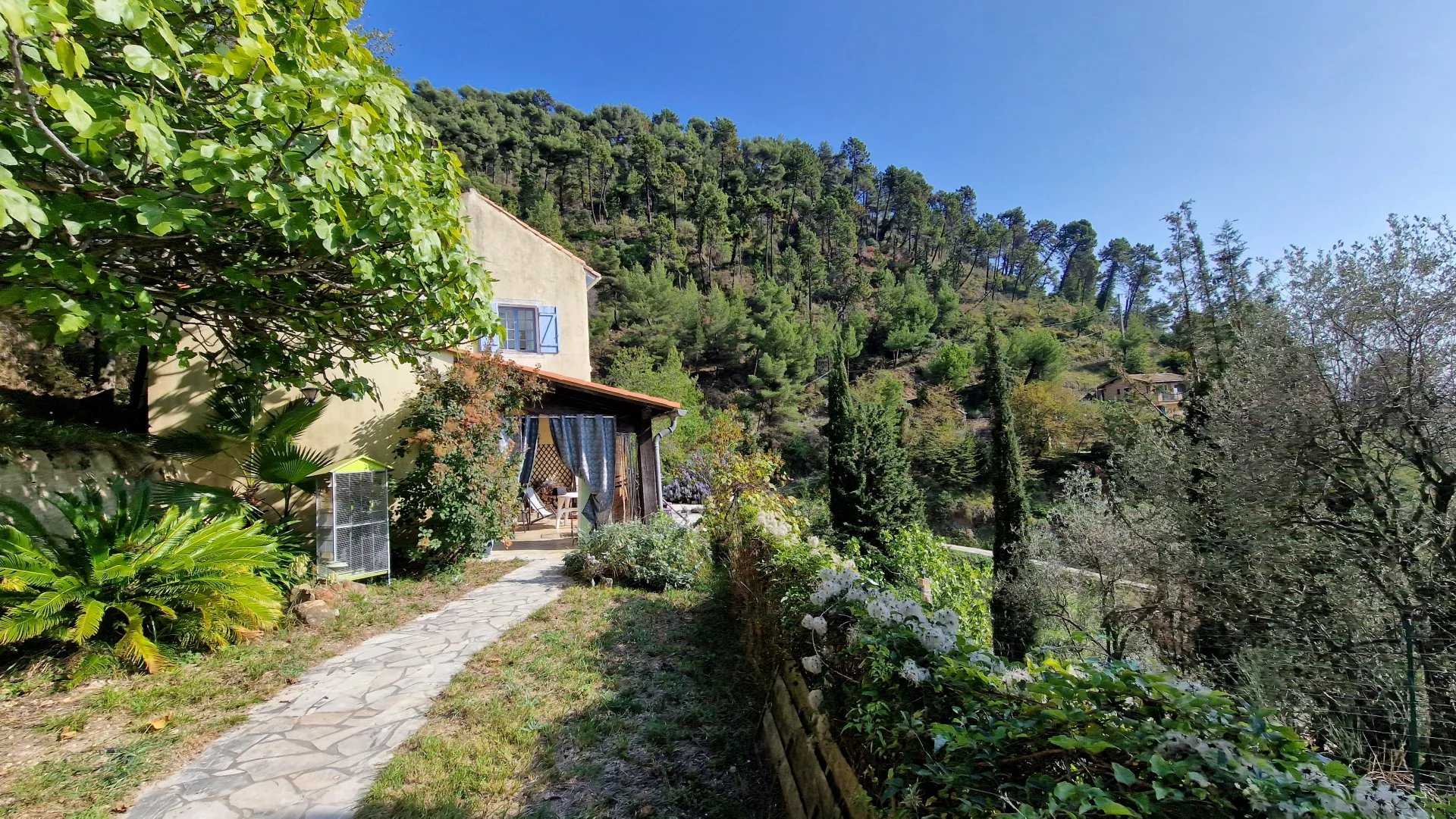 Rumah di Castellar, Alpes-Maritimes 12316884