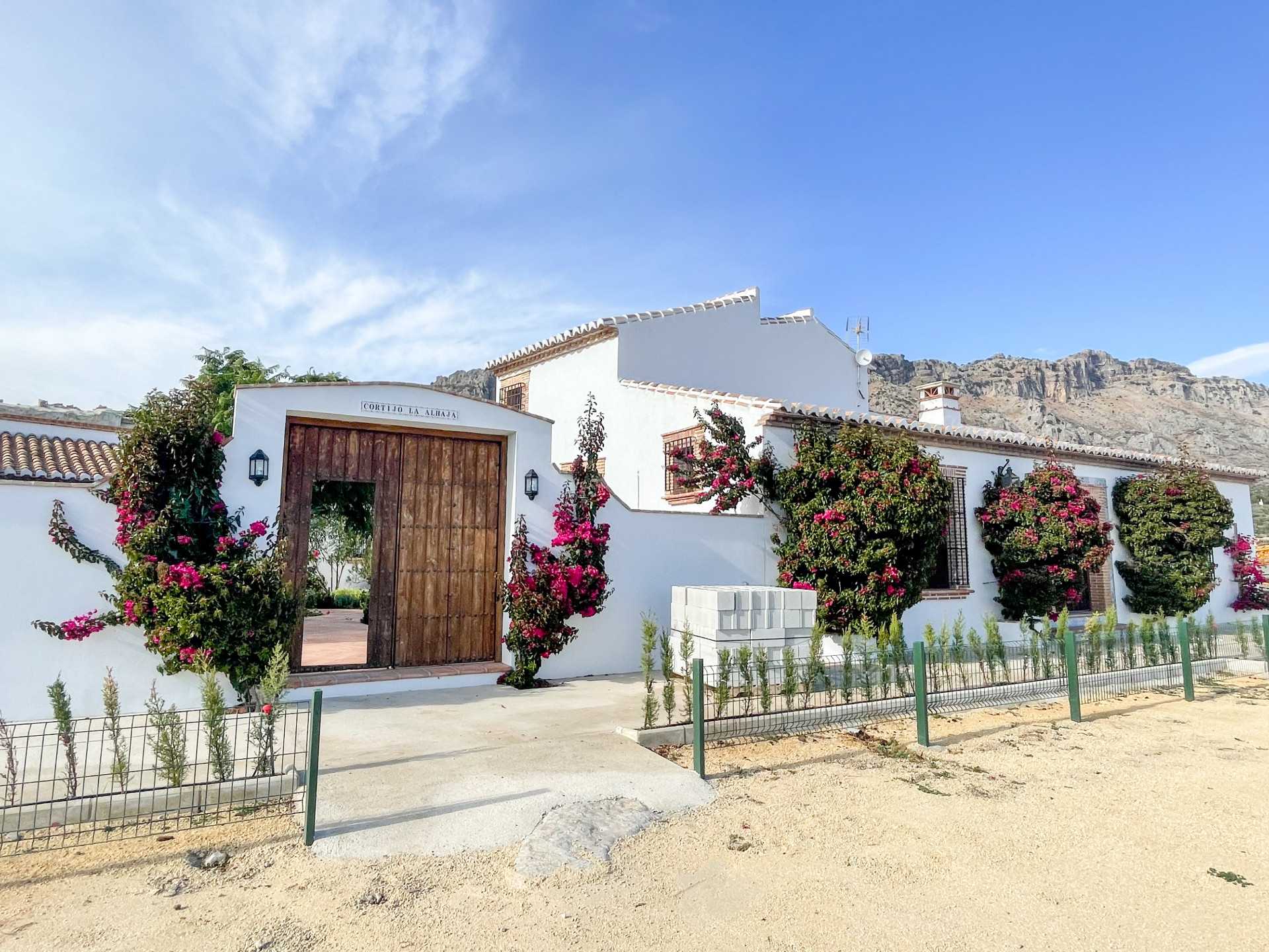 House in Villanueva de la Concepcion, Andalusia 12317178