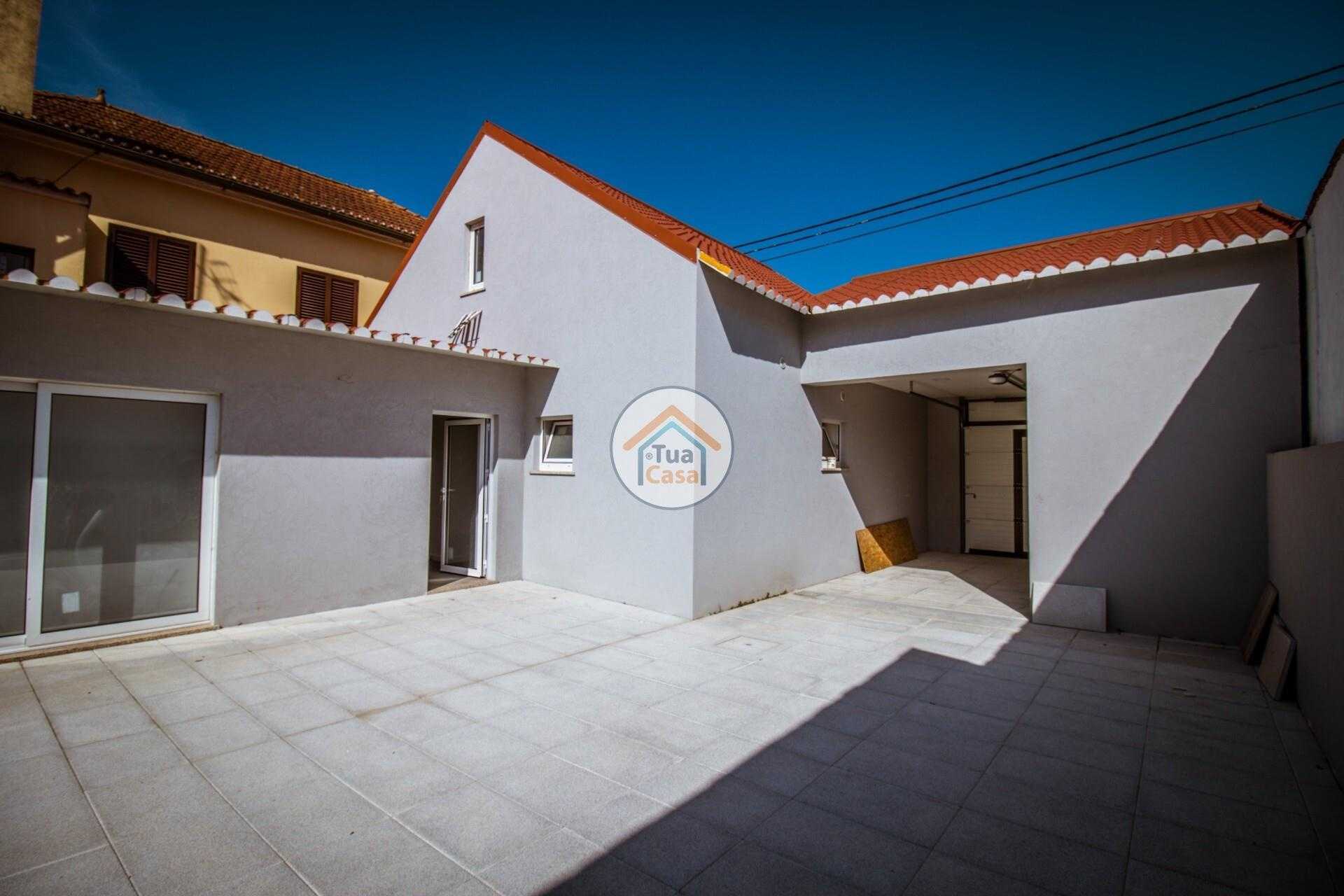 casa no Eixo, Aveiro District 12317295