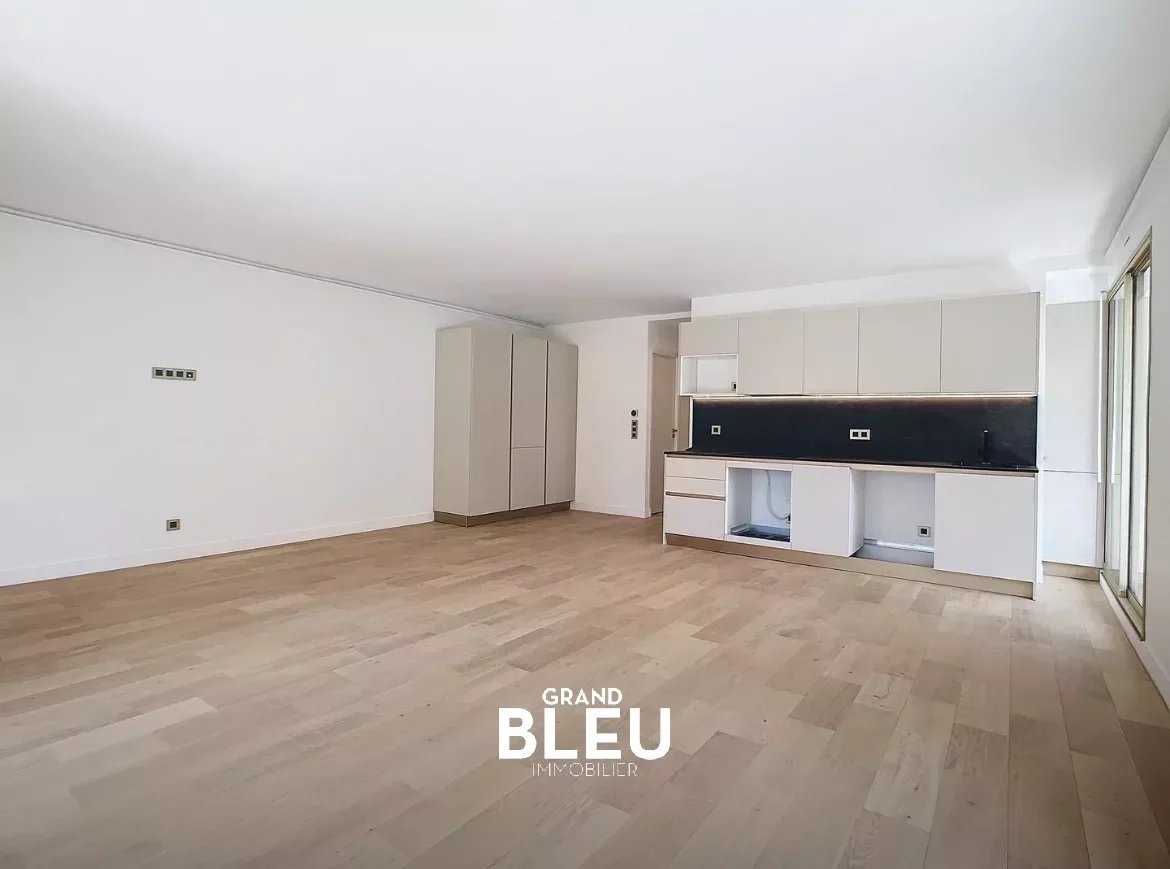 公寓 在 好的, 普羅旺斯-阿爾卑斯-藍色海岸 12318215