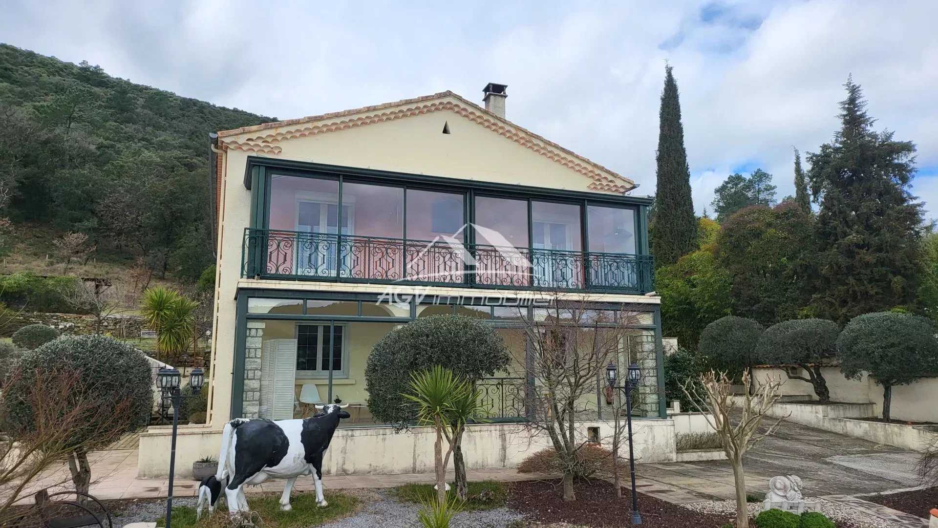Rumah di Les Salles-du-Gardon, Oksitanie 12318257