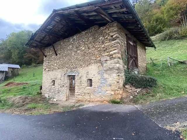 Other in La Croix-de-la-Rochette, Auvergne-Rhone-Alpes 12318513