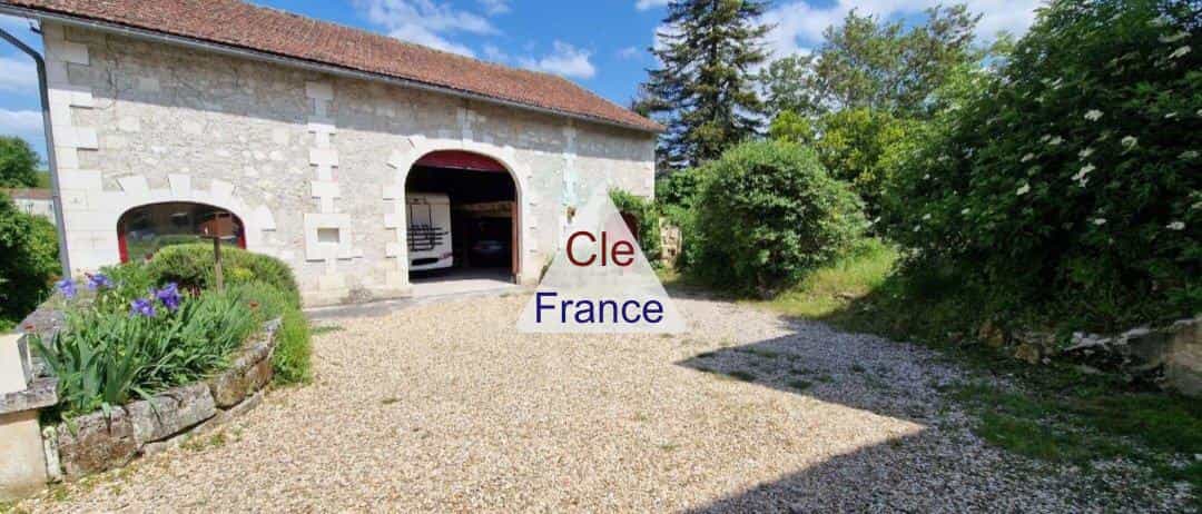 집 에 Grand-Brassac, Nouvelle-Aquitaine 12318991