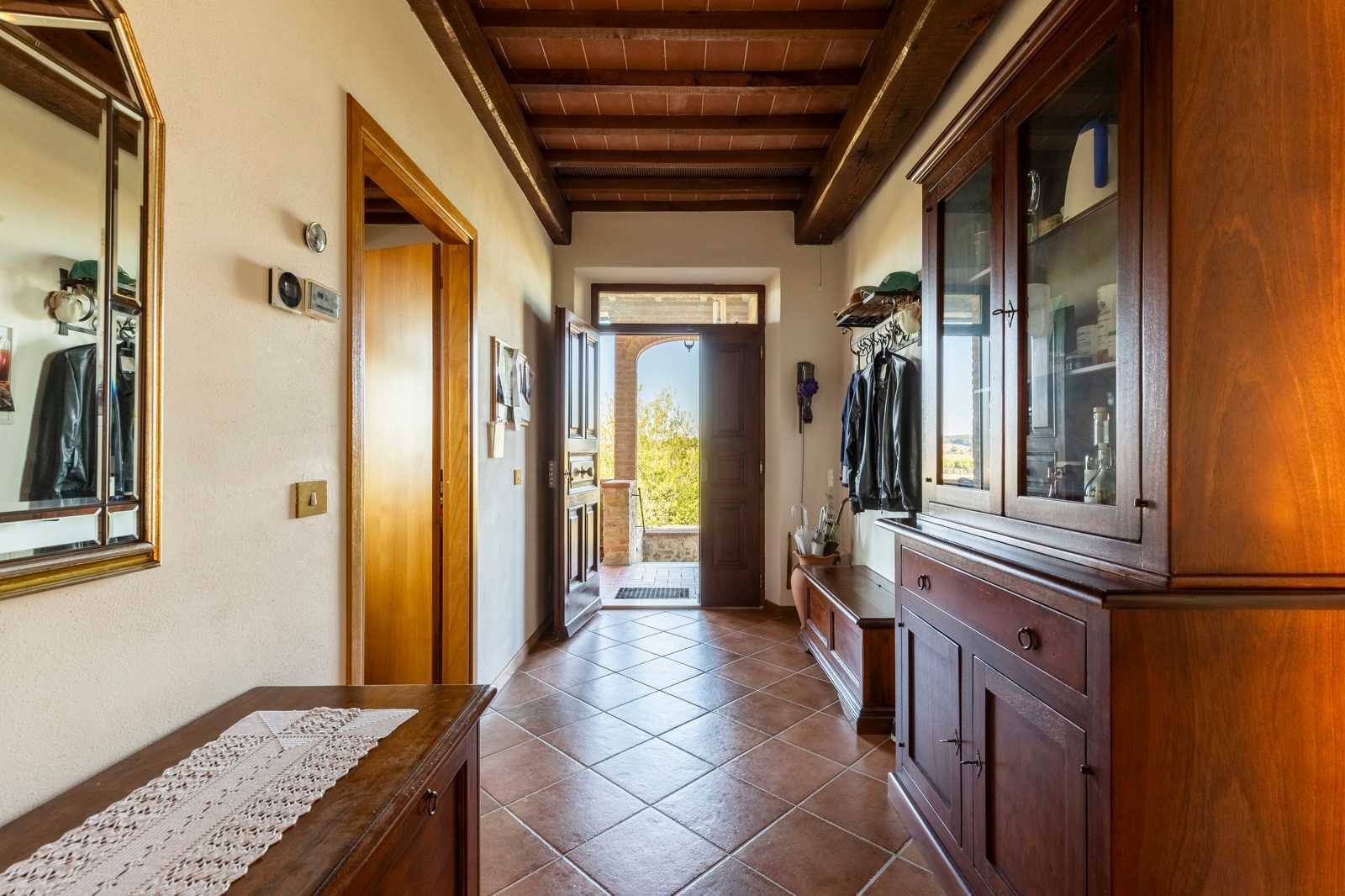 Dom w Montepulciano, Tuscany 12319090