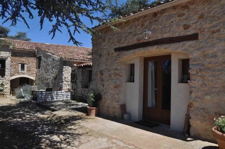 Будинок в Quinson, Provence-Alpes-Cote d'Azur 12319197