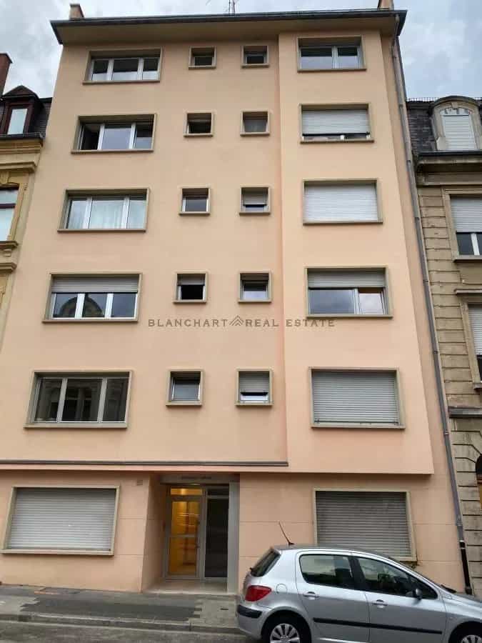 Condominium dans Luxembourg, Luxembourg 12319796