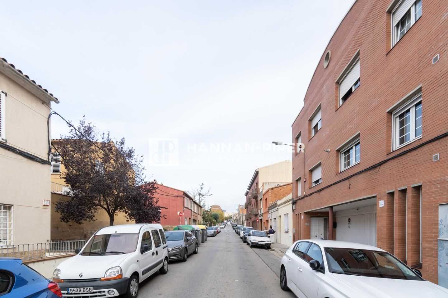 Hus i Sabadell, Catalonia 12320121