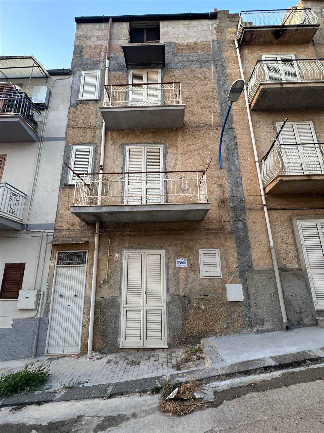 rumah dalam Ribera, Sicilia 12320474