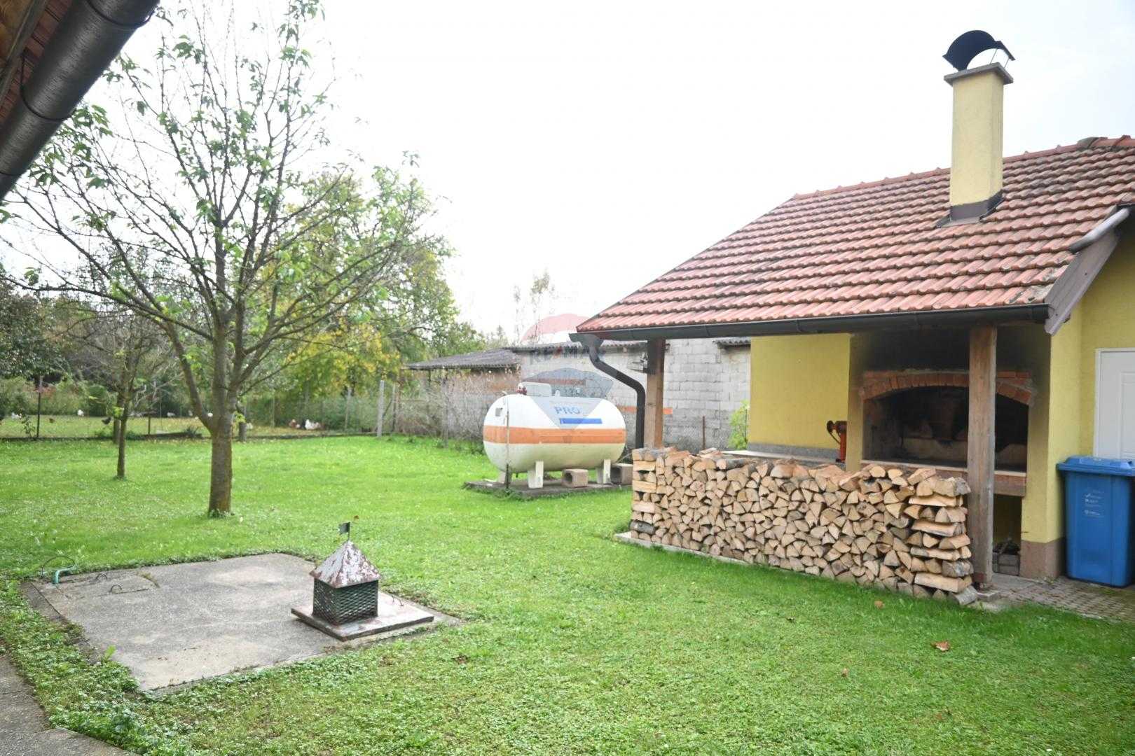 房子 在 Turopolje, Zagrebačka županija 12320700