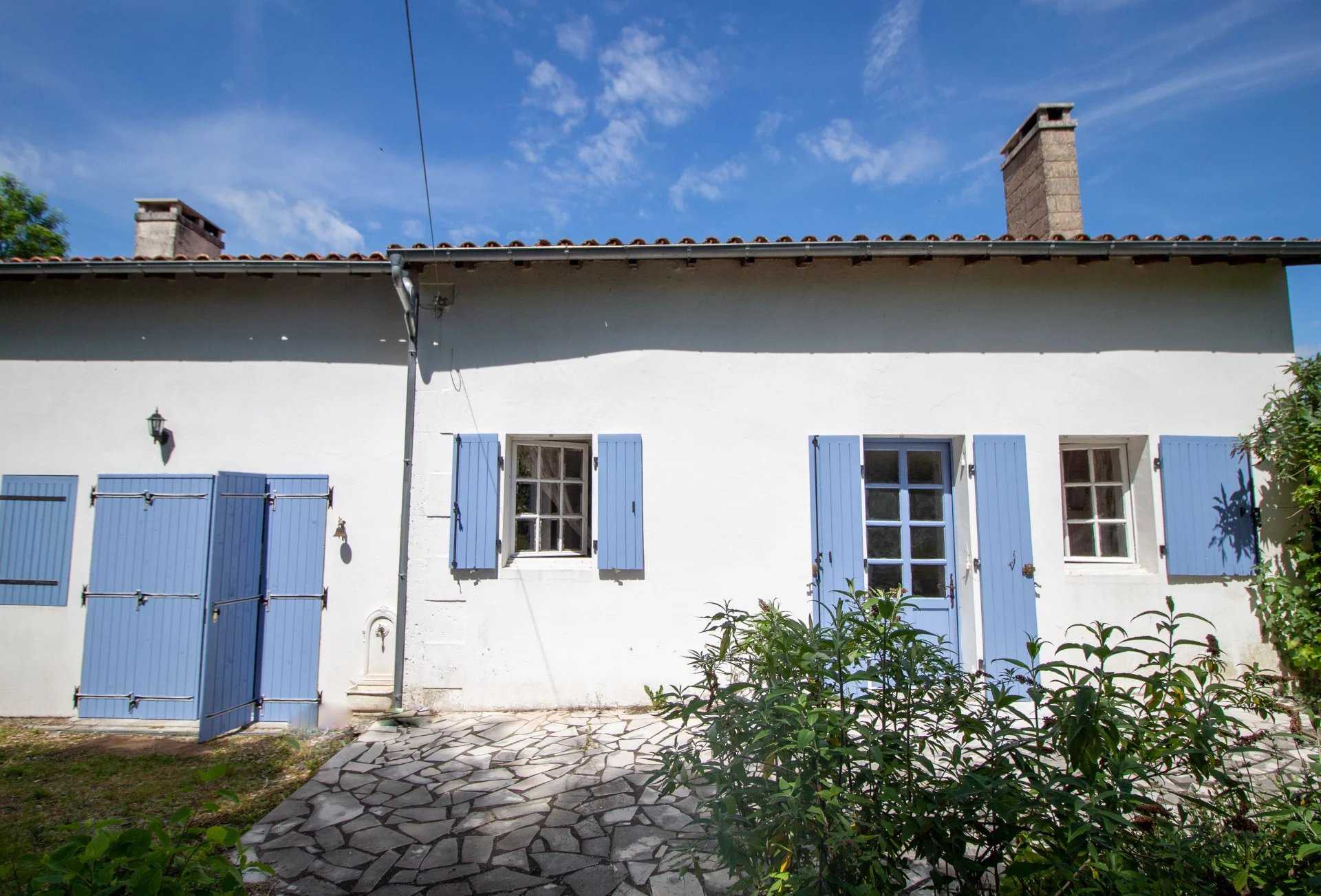 मकान में Ribérac, Nouvelle-Aquitaine 12321205