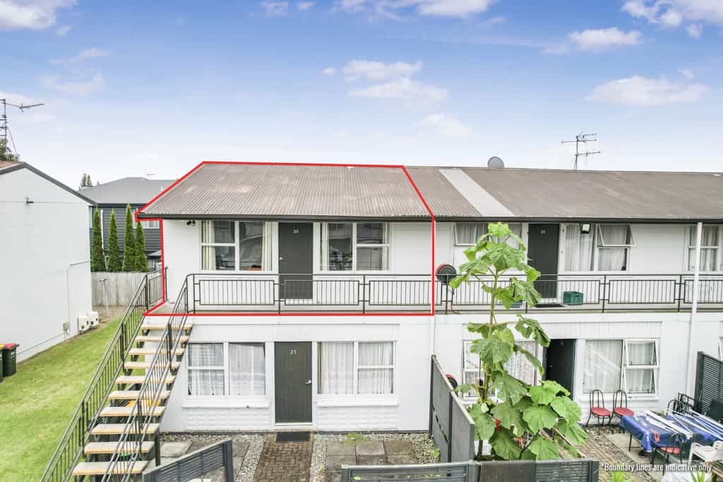 Condominium in Hamilton, Waikato 12321682