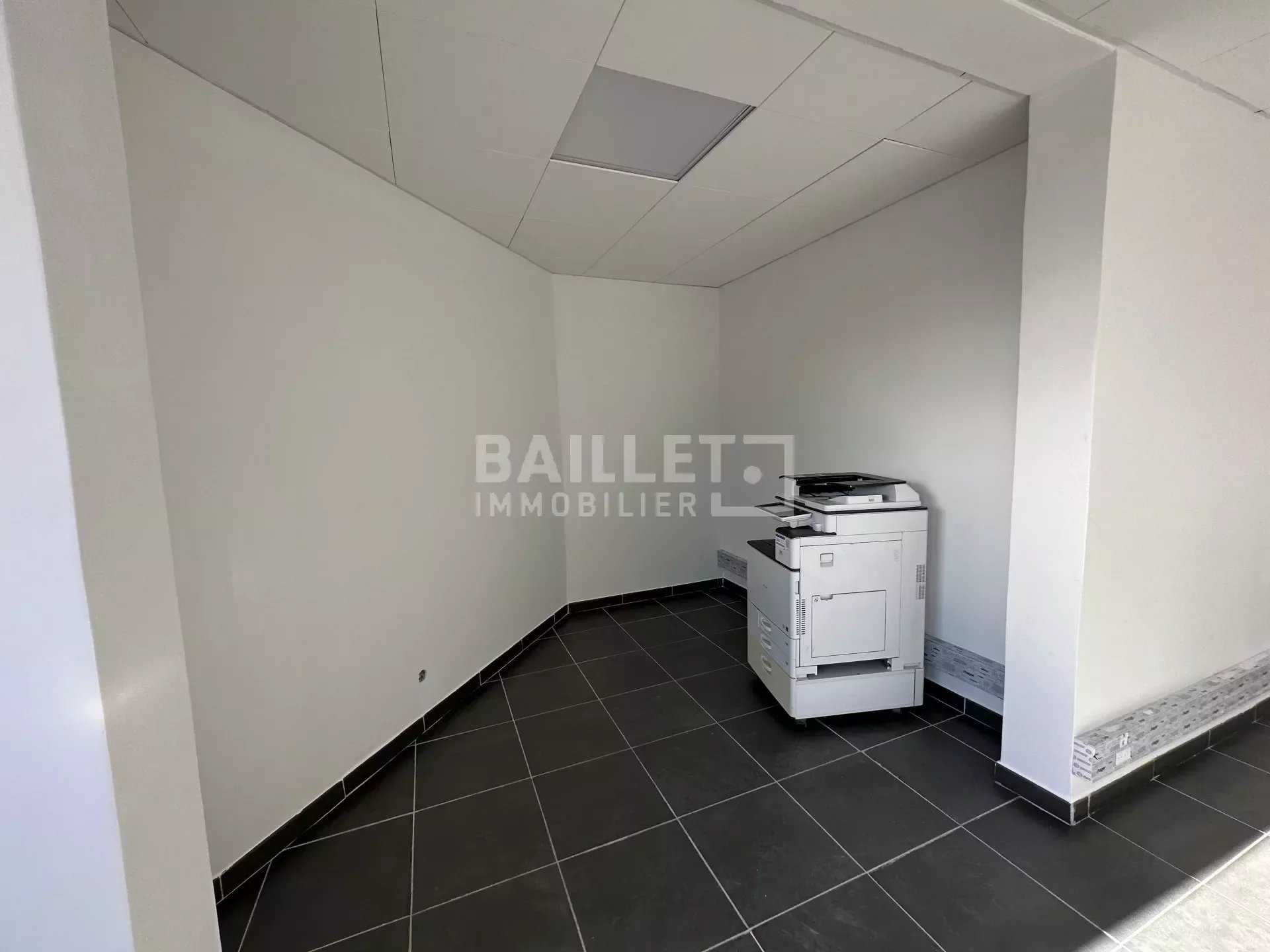 Office in Biot, Provence-Alpes-Cote d'Azur 12322041