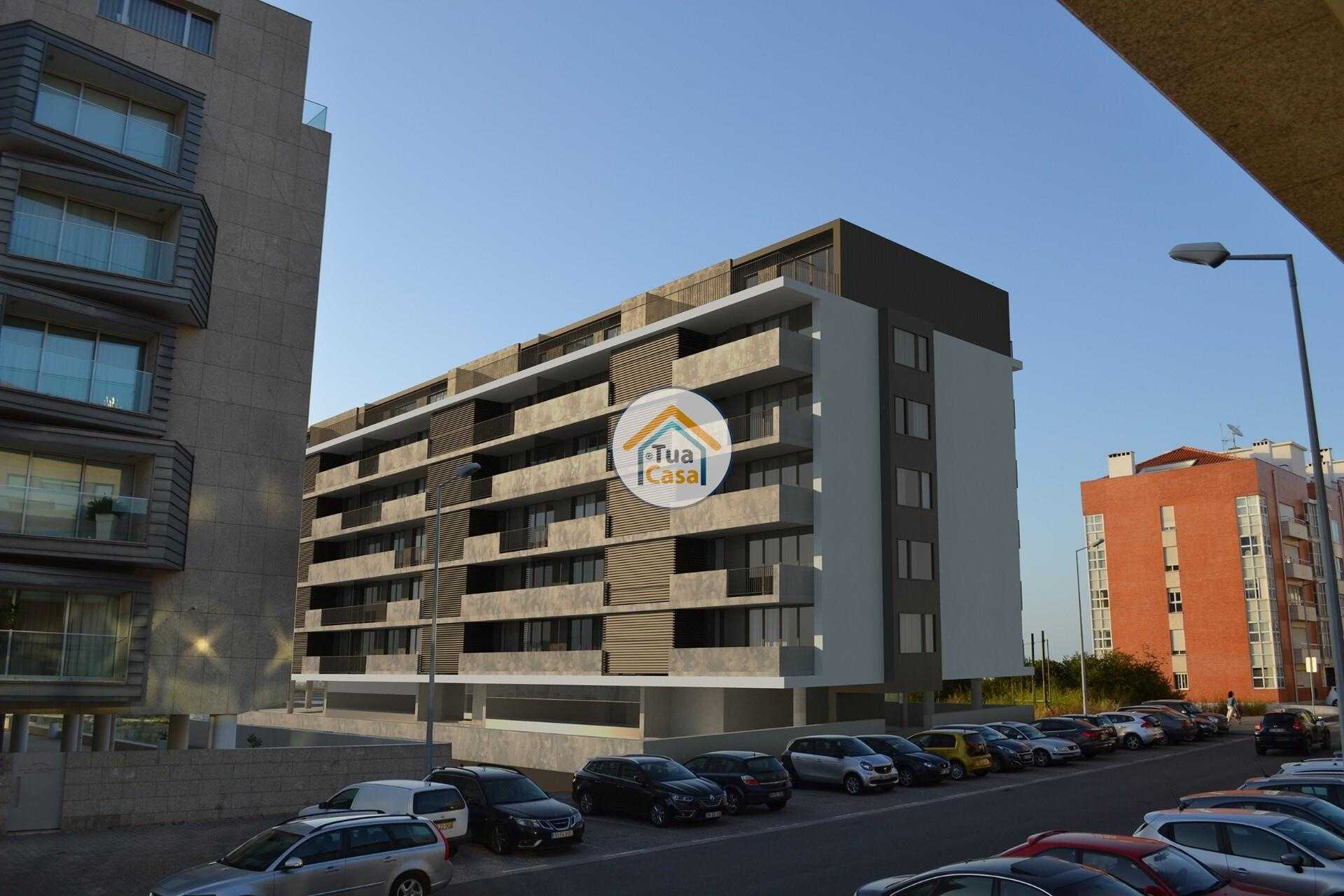 Condominium in Aveiro, Aveiro 12322266