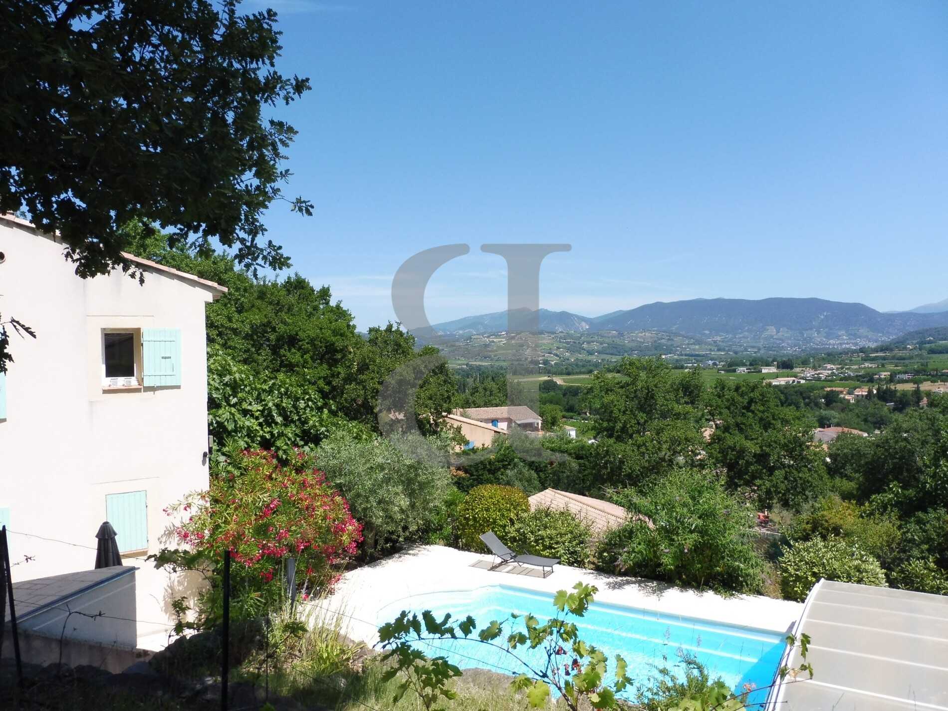 casa en Vaison-la-Romaine, Provenza-Alpes-Costa Azul 12323013