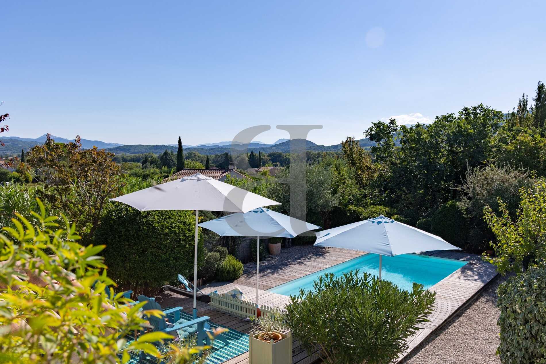 Hus i Vaison-la-Romaine, Provence-Alpes-Cote d'Azur 12323075