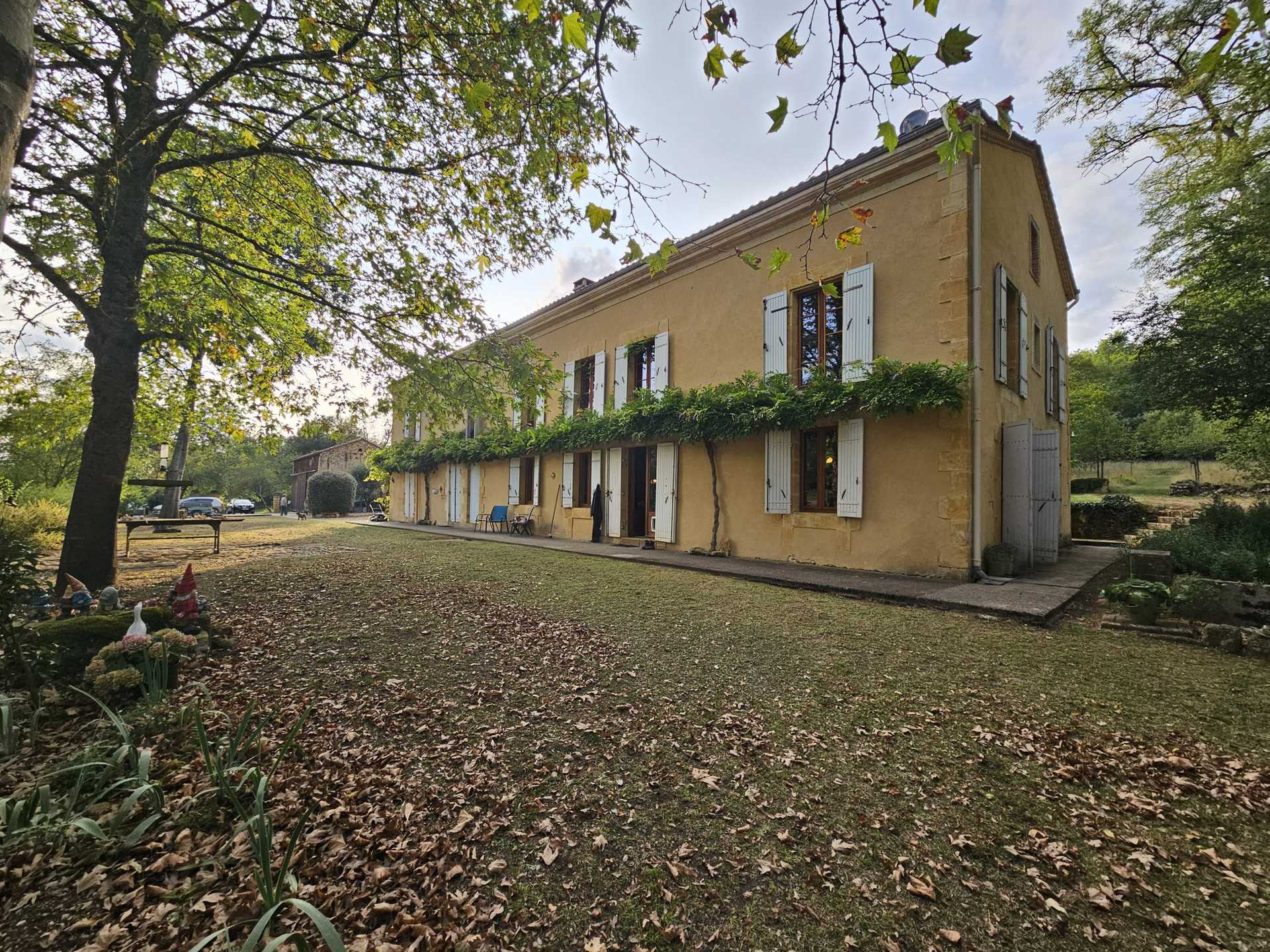 Casa nel Mauzac-et-Grand-Castang, Nouvelle-Aquitaine 12323138