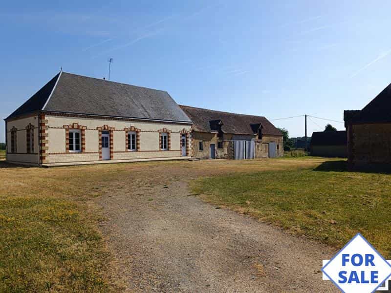 House in La Chapelle-du-Bois, Pays de la Loire 12323818
