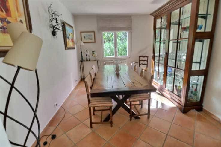 rumah dalam Trans-en-Provence, Provence-Alpes-Côte d'Azur 12324256
