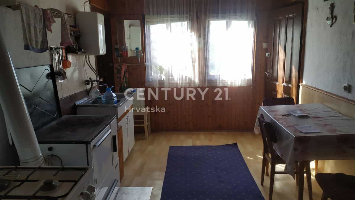 House in Orle, Zagreb County 12324421