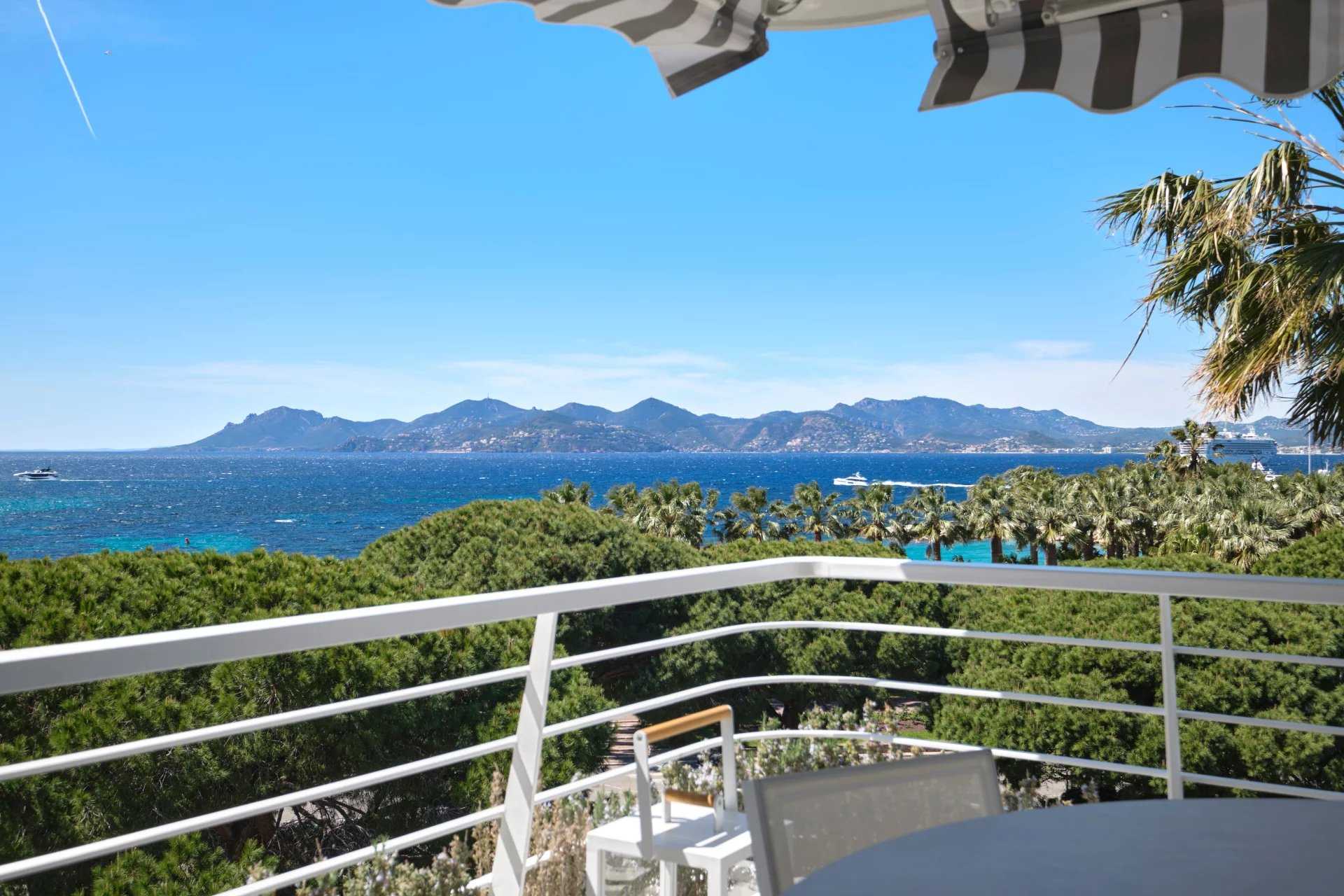Condominio nel Cannes, Provenza-Alpi-Costa Azzurra 12325180
