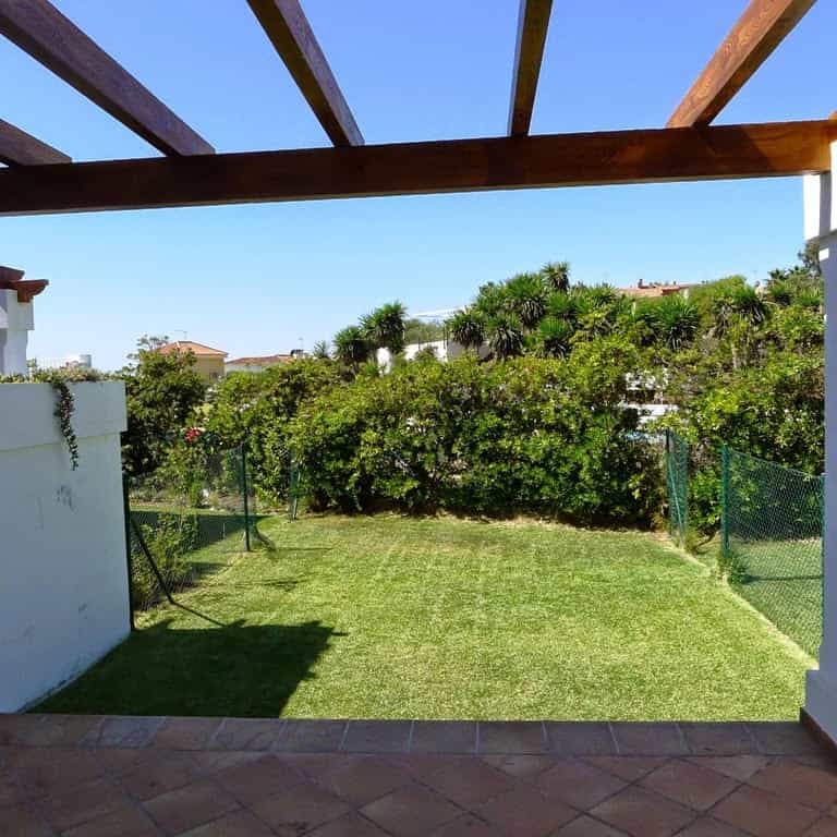 Multiple Houses in Estepona, Andalusia 12326649