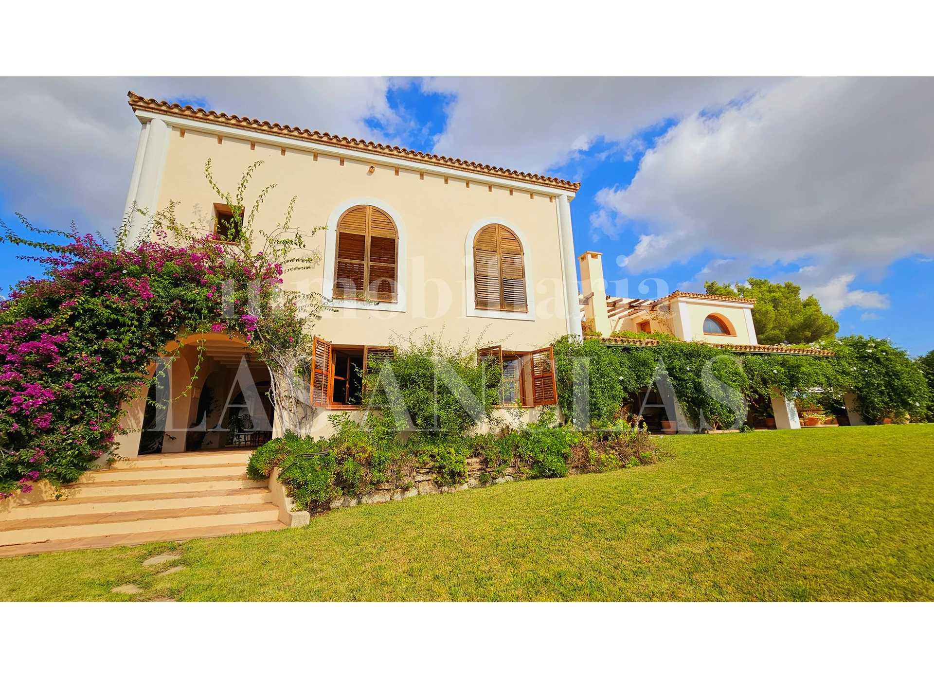 House in San Carlos, Balearic Islands 12327529