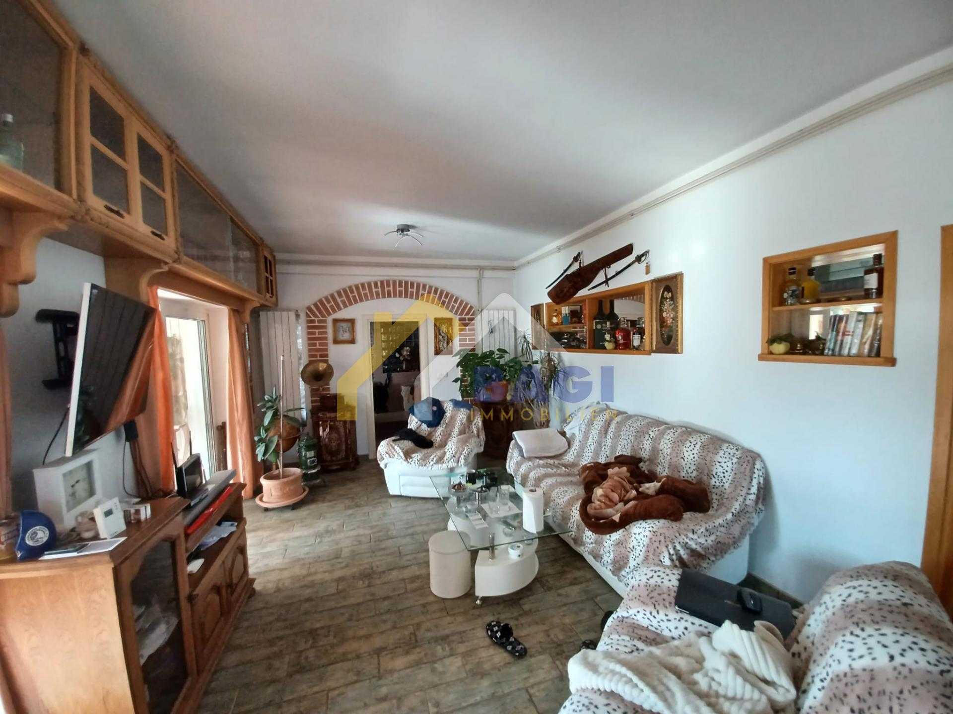 House in Vodice, Šibenik-Knin County 12327659