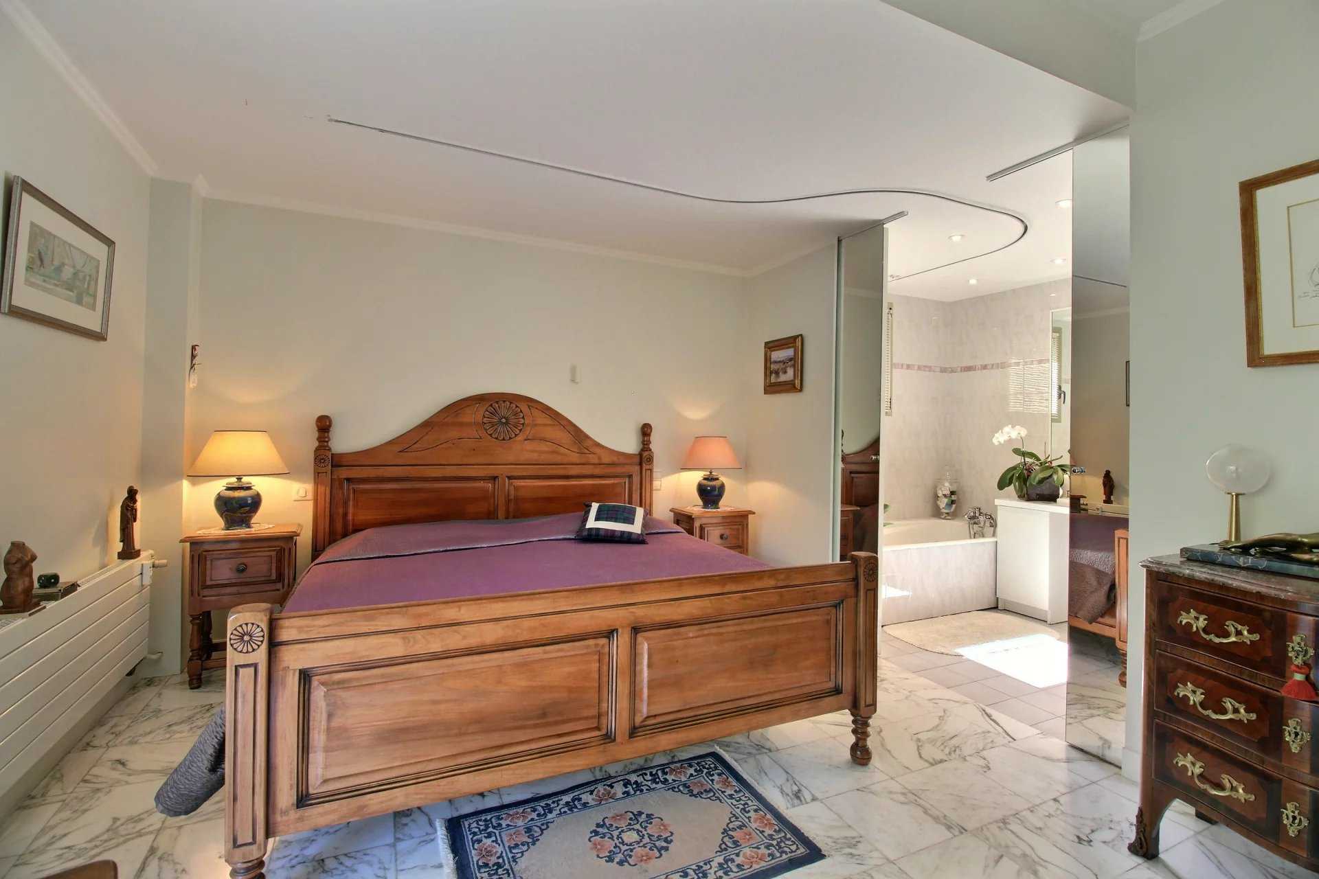 公寓 在 Cannes, Provence-Alpes-Côte d'Azur 12328830