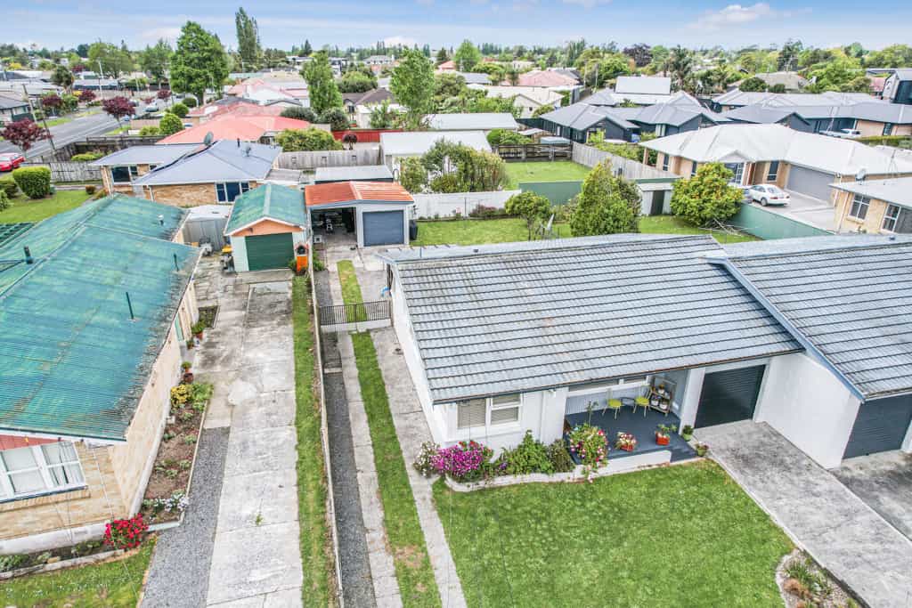Condominium in Hamilton, Waikato 12329523