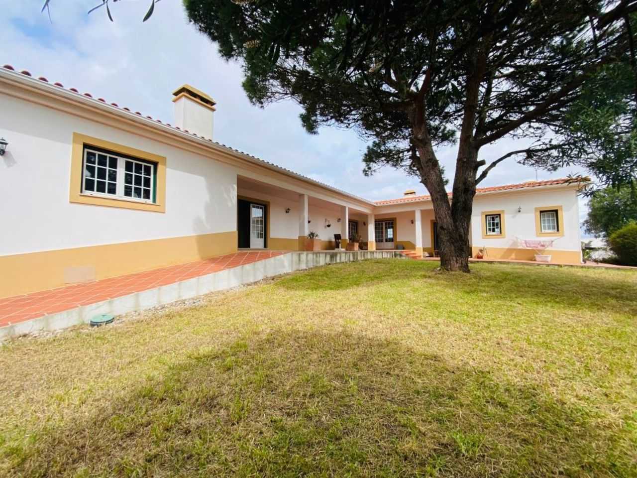 Rumah di Foz do Arelho, Leiria 12330922