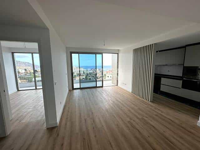 Condominium dans Funchal, Madère 12331529