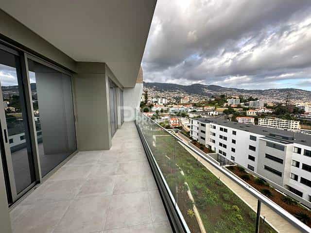 Condominium dans Funchal, Madère 12331529