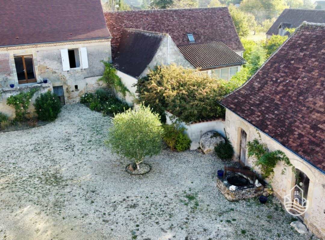 Rumah di Le Bugue, Nouvelle-Aquitaine 12331615