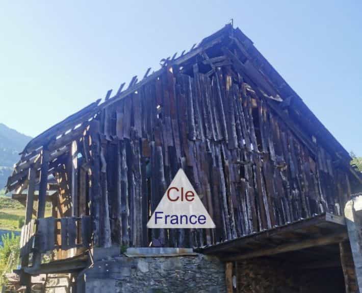 Rumah di La Léchère, Auvergne-Rhône-Alpes 12332557