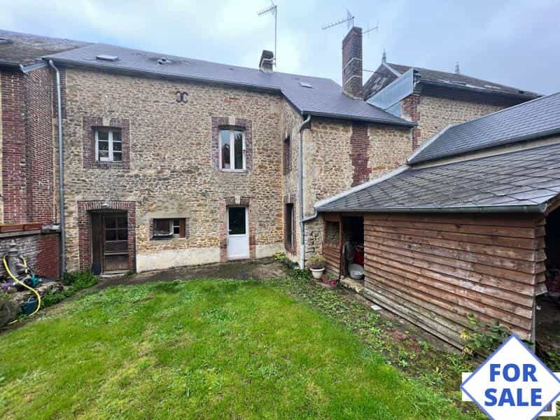 House in Sainte-Scolasse-sur-Sarthe, Normandie 12332575