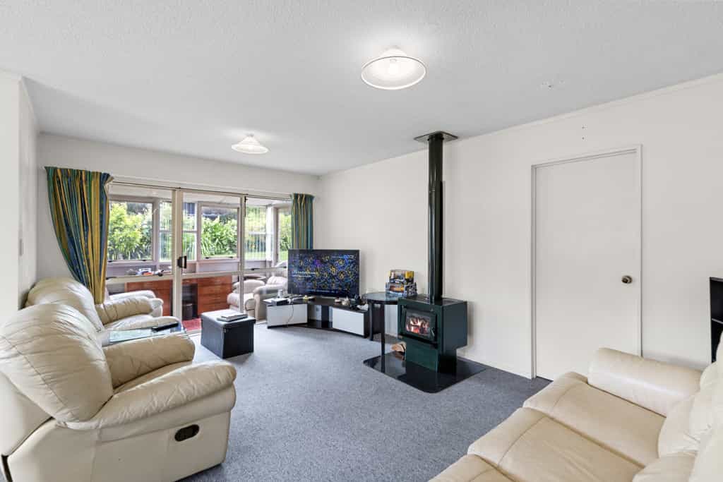 Condominium in Hamilton, Waikato 12332695